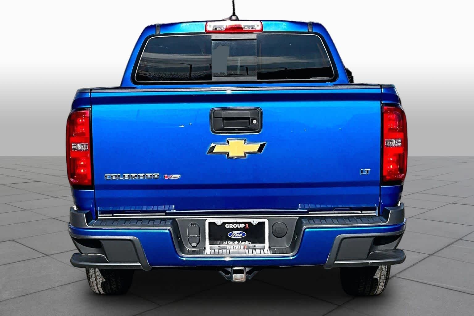 Used 2018 Kinetic Blue Chevrolet 2WD LT image 7
