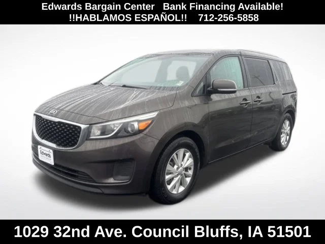 Used 2016 Silver Kia LX image 3