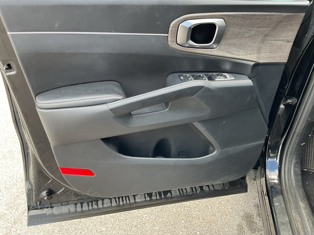 Certified Used 2023 Ebony Black Kia X-Line S image 16
