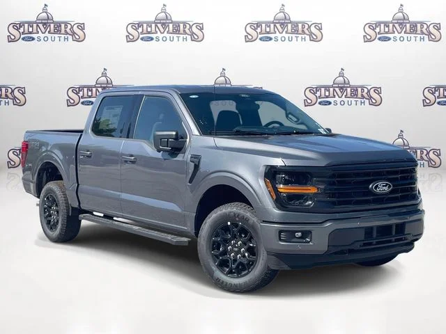 New 2026 Gray Ford XLT image 1