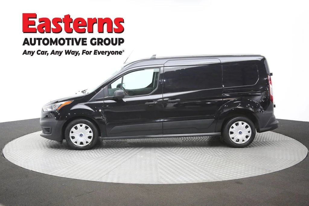 Used 2022 Black Ford XL image 56