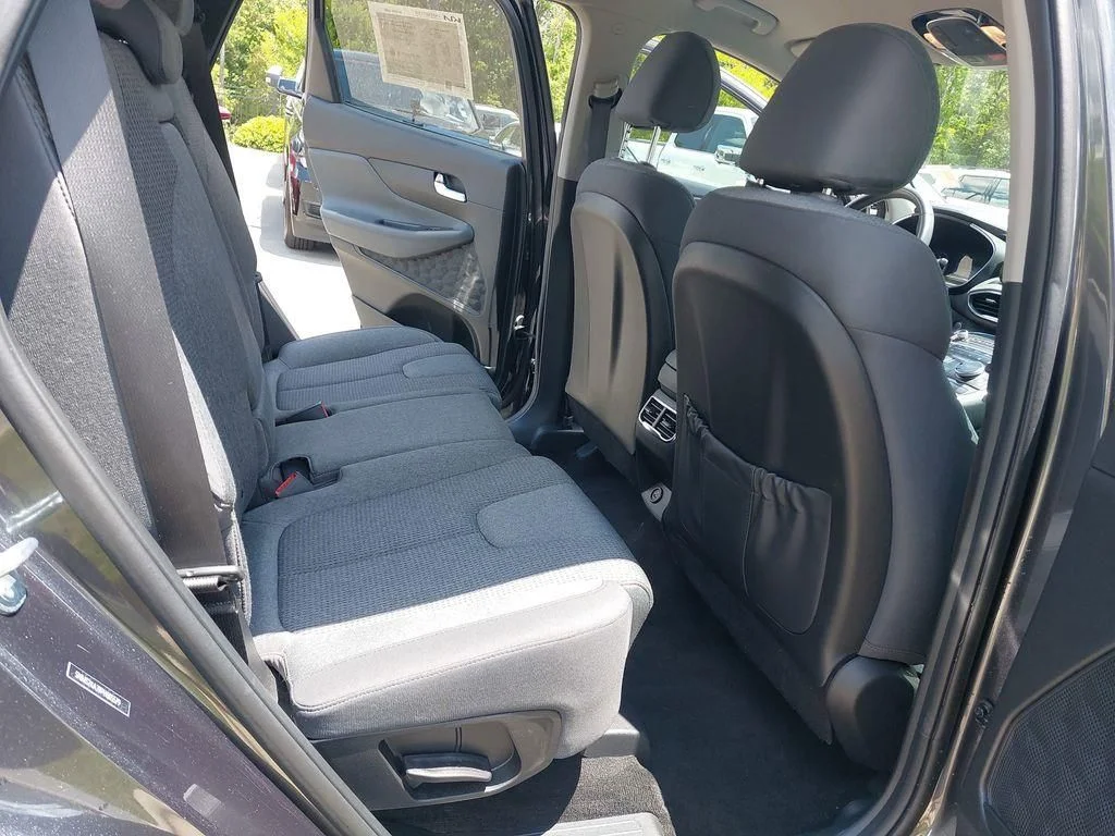 Used 2023 Gray Hyundai SEL image 11