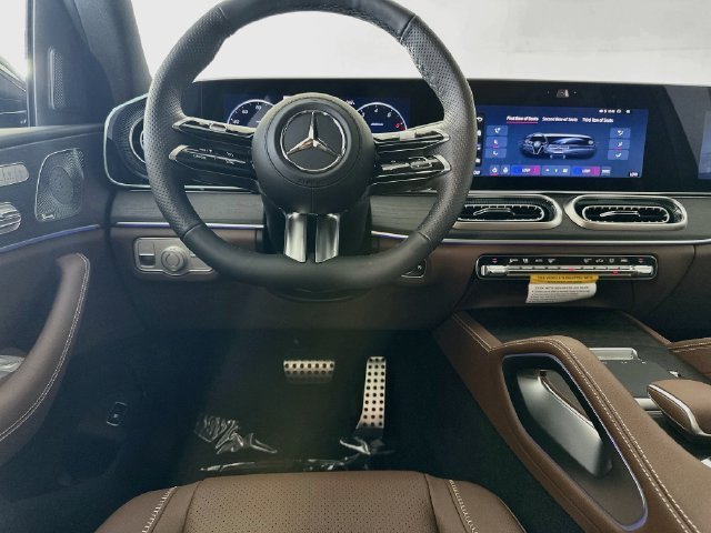 New 2027 White Mercedes-Benz GLS 450 image 22