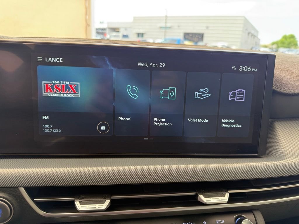 Used 2024 Silver Hyundai SEL image 40