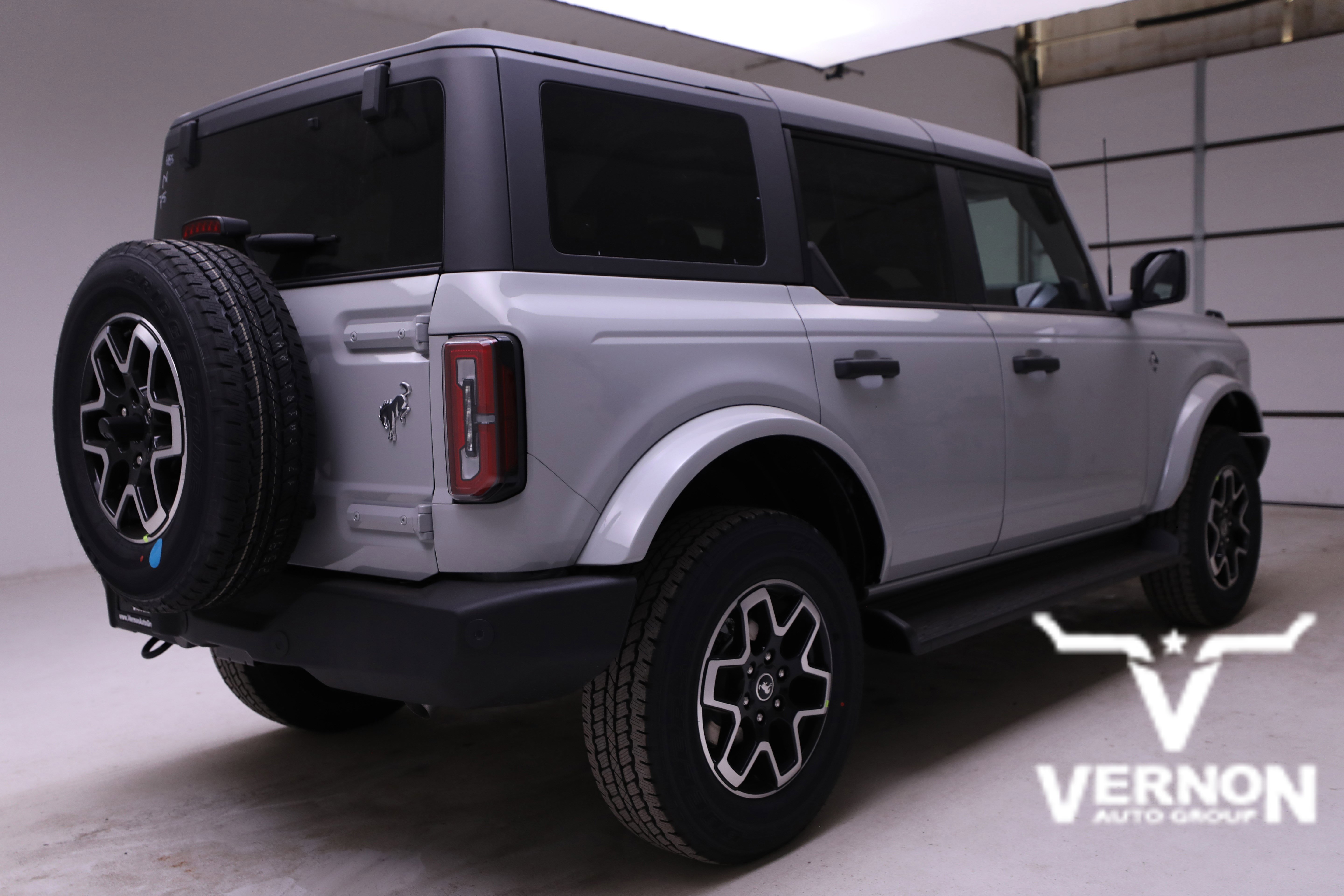New 2026 Avalanche Gray Ford  image 5