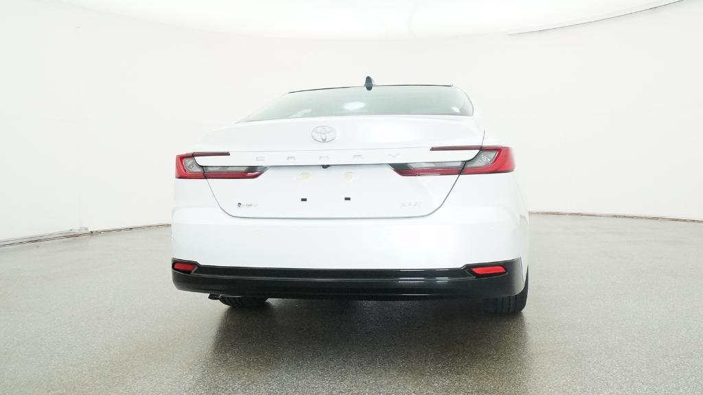 New 2026 Wind Chill Pearl Toyota XLE image 15