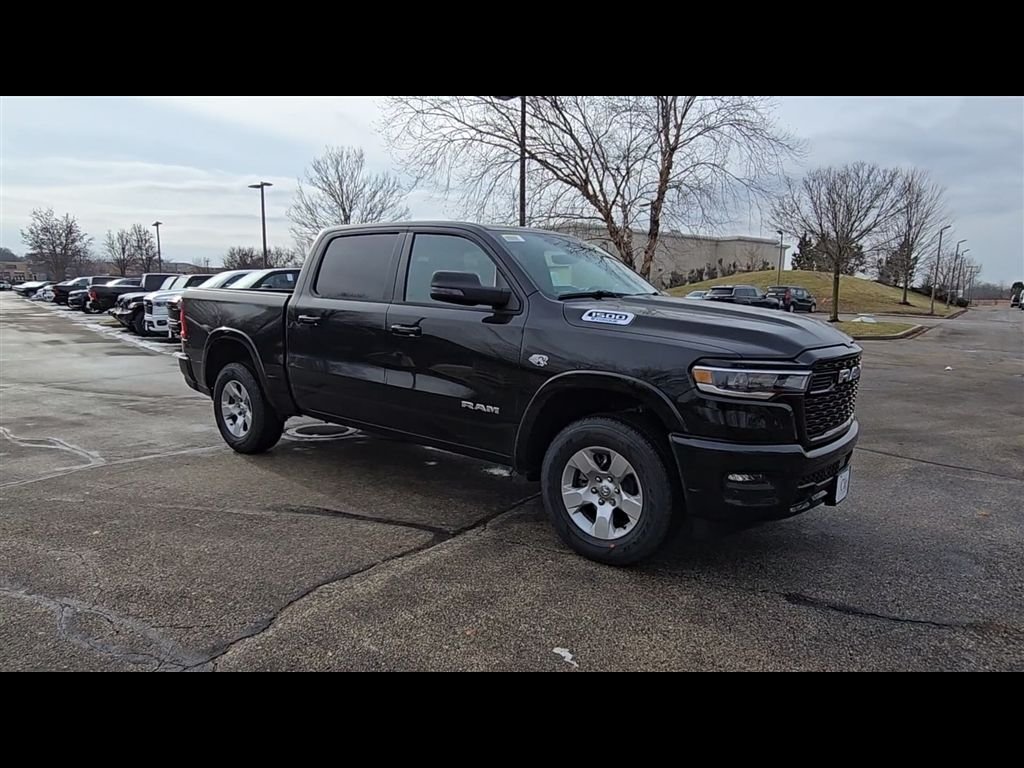New 2026 Diamond Black Crystal Pearl-Coat Exterior Paint RAM Big Horn/Lone Star image 9