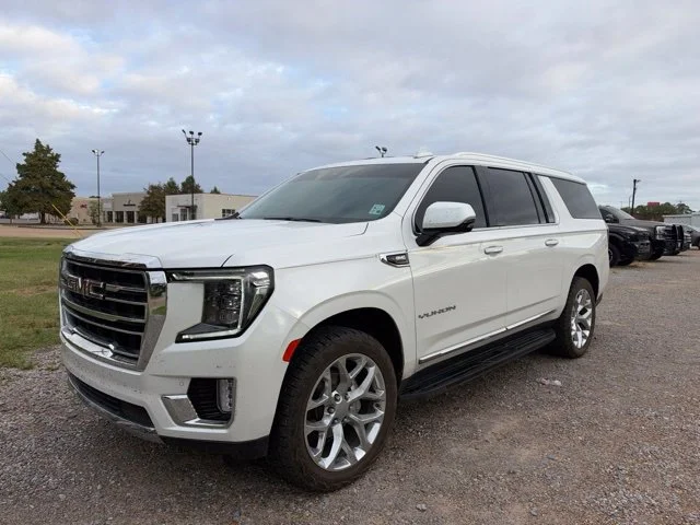 Certified Used 2023 White GMC SLT image 6