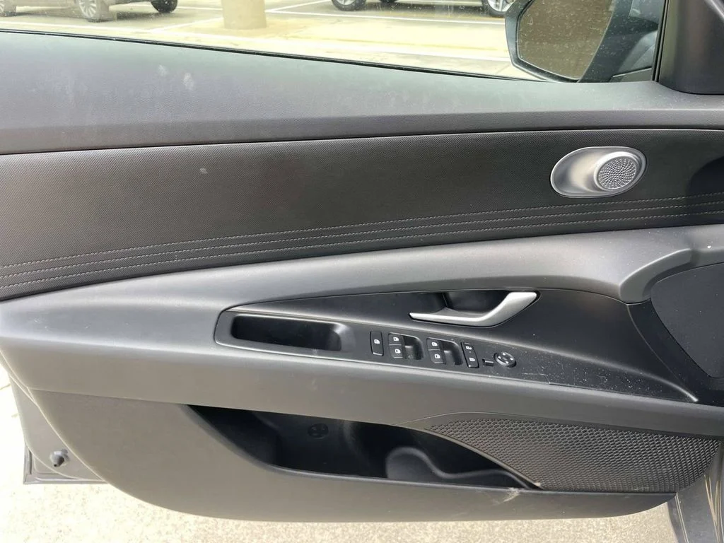 New 2026 Gray Hyundai SE image 15