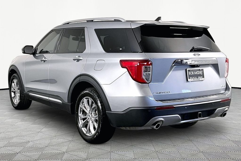 Certified Used 2023 Silver Ford Limited image 4