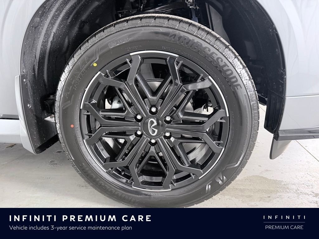 Used 2026 Silver INFINITI SPORT image 7