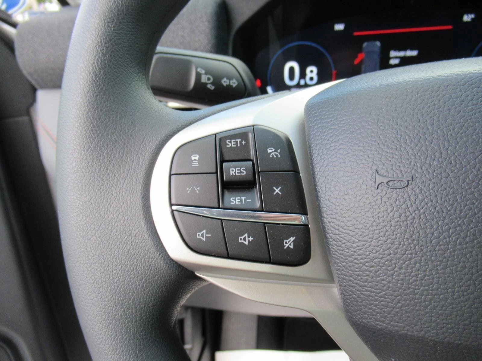 New 2026 Space White Metallic Ford Active 100A image 23