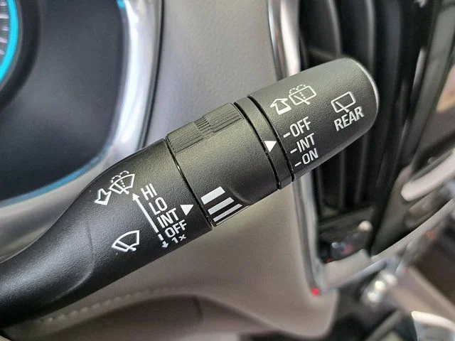 Used 2019 Gray Chevrolet 3LT image 11