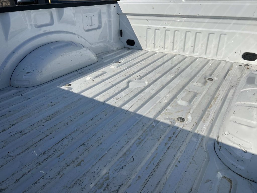 Certified Used 2026 Oxford White Ford XL image 12