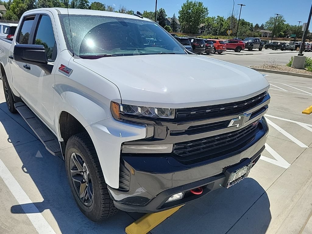 Used 2022 Summit White Chevrolet LT Trail Boss image 3