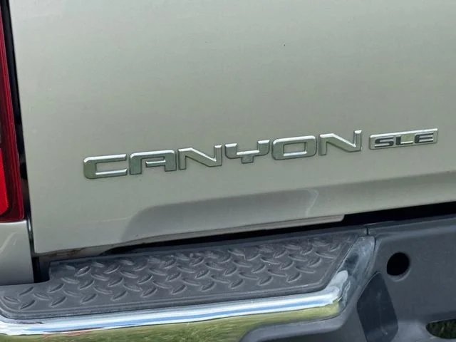 Used 2009 Silver GMC Value Package image 16