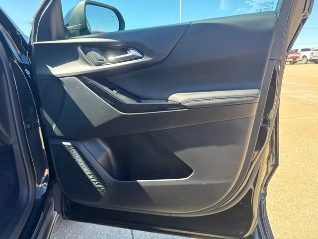 2025 Chevrolet Equinox LT - Photo 16