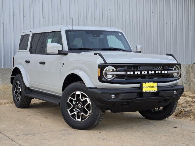 New 2026 Avalanche Gray Ford Outer Banks® image 21