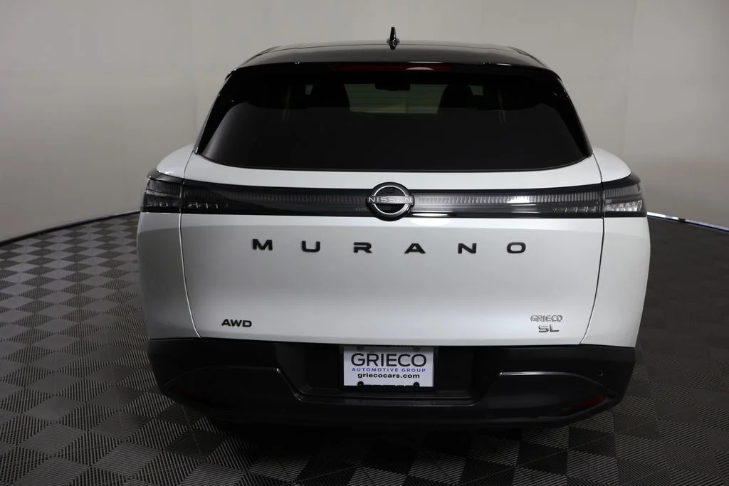 Used 2025 White Pearl Nissan SL image 7