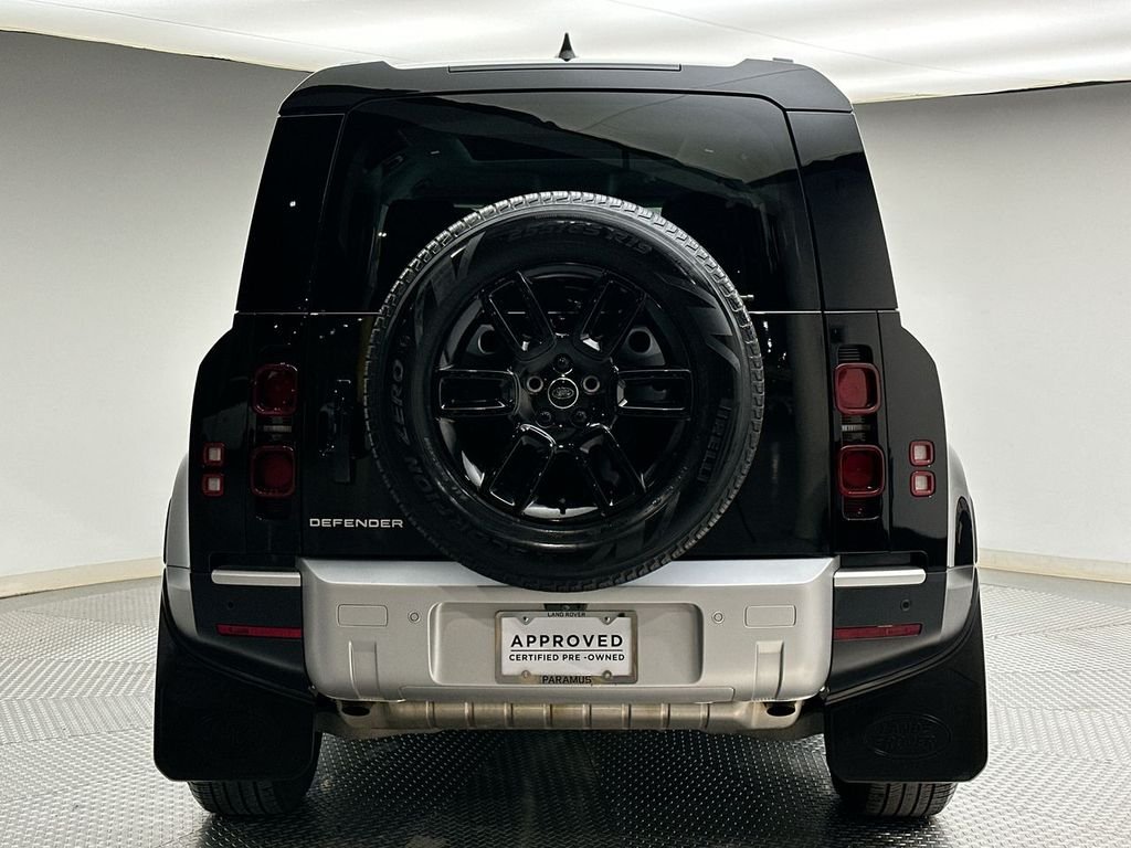 Certified Used 2025 Santorini Black Metallic Land Rover S image 12