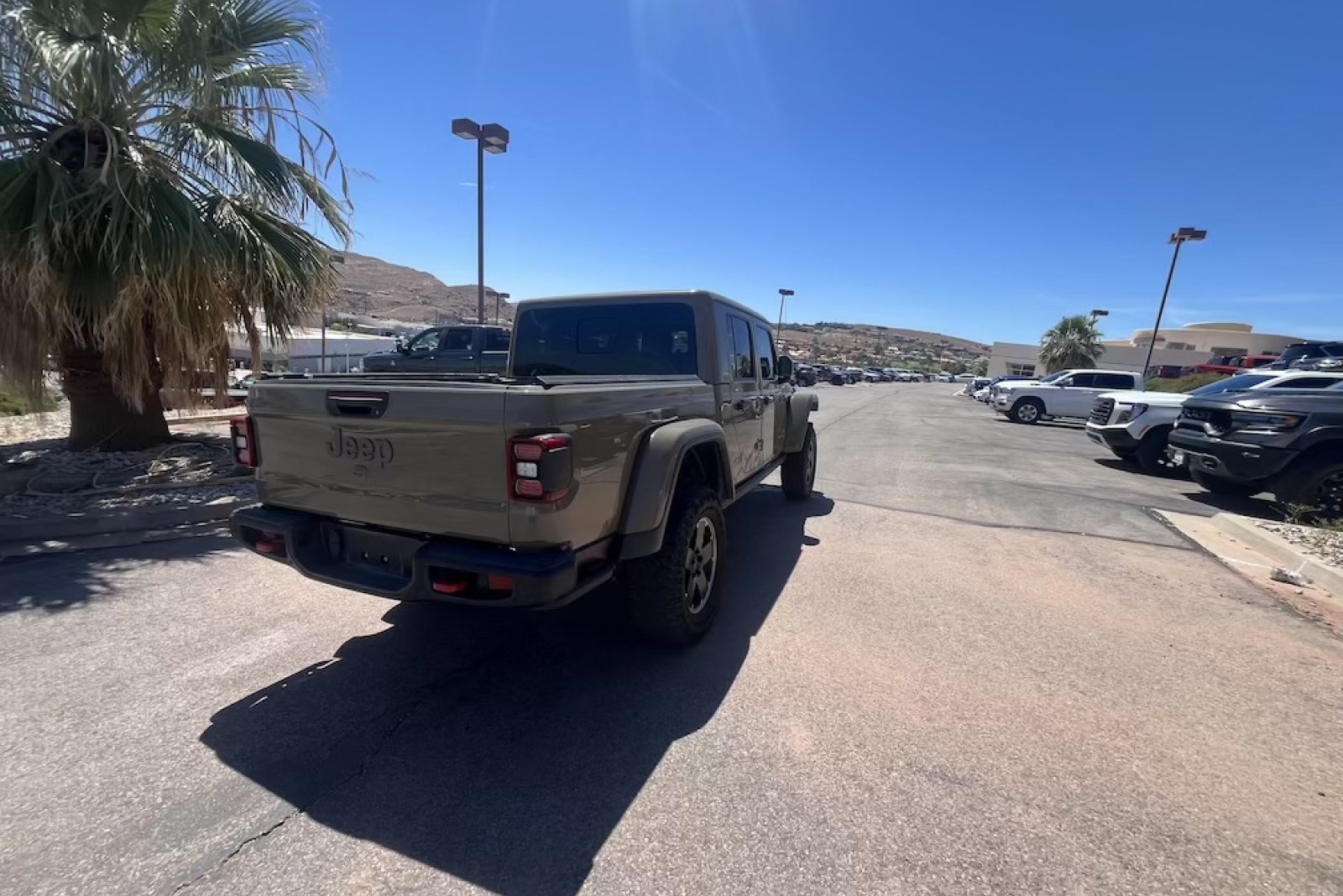Used 2020 Gator Clearcoat Jeep Rubicon image 6