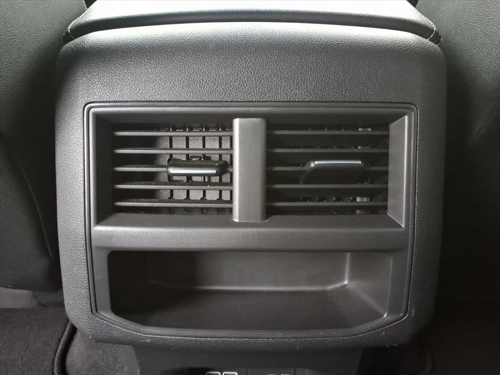 2020 VOLKSWAGEN ATLAS CROSS SPORT - Image 26