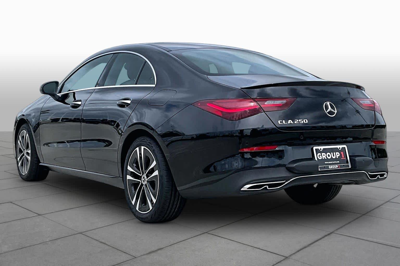 Used 2025 Night Black Mercedes-Benz CLA 250 image 12