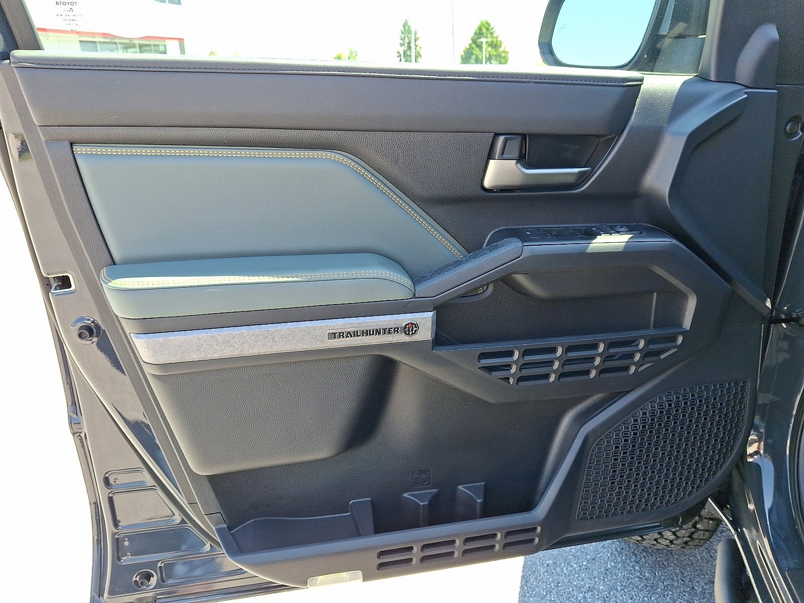 2025 Toyota Tacoma Trailhunter - Photo 15