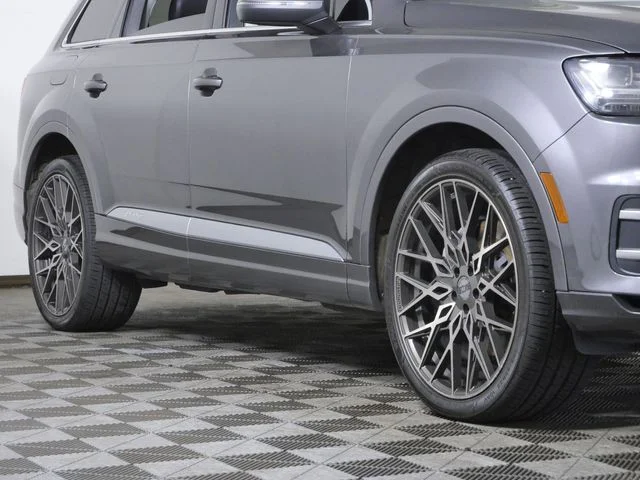Used 2018 Gray Audi 3.0T Premium image 2