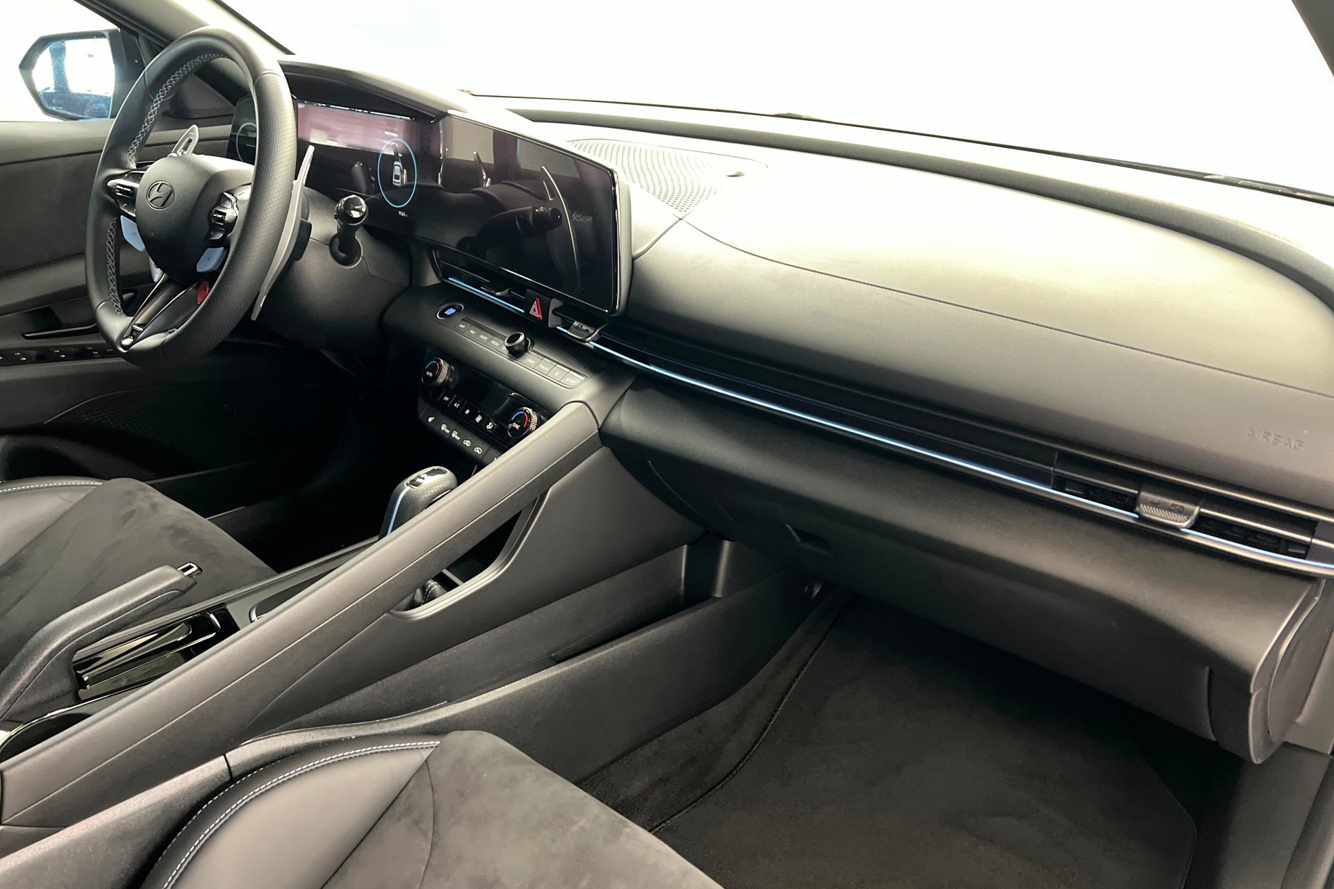 Used 2025 Intense Blue Hyundai Base image 24