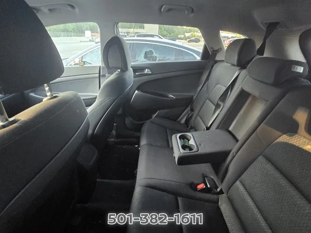 Used 2016 Gray Hyundai SE image 9
