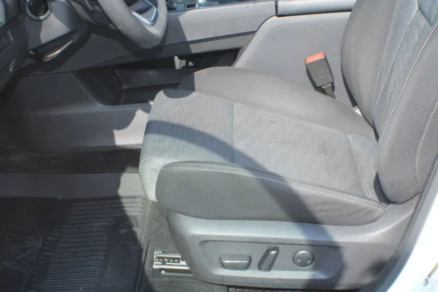 Used 2023 Pearl White Tricoat Nissan SV image 13