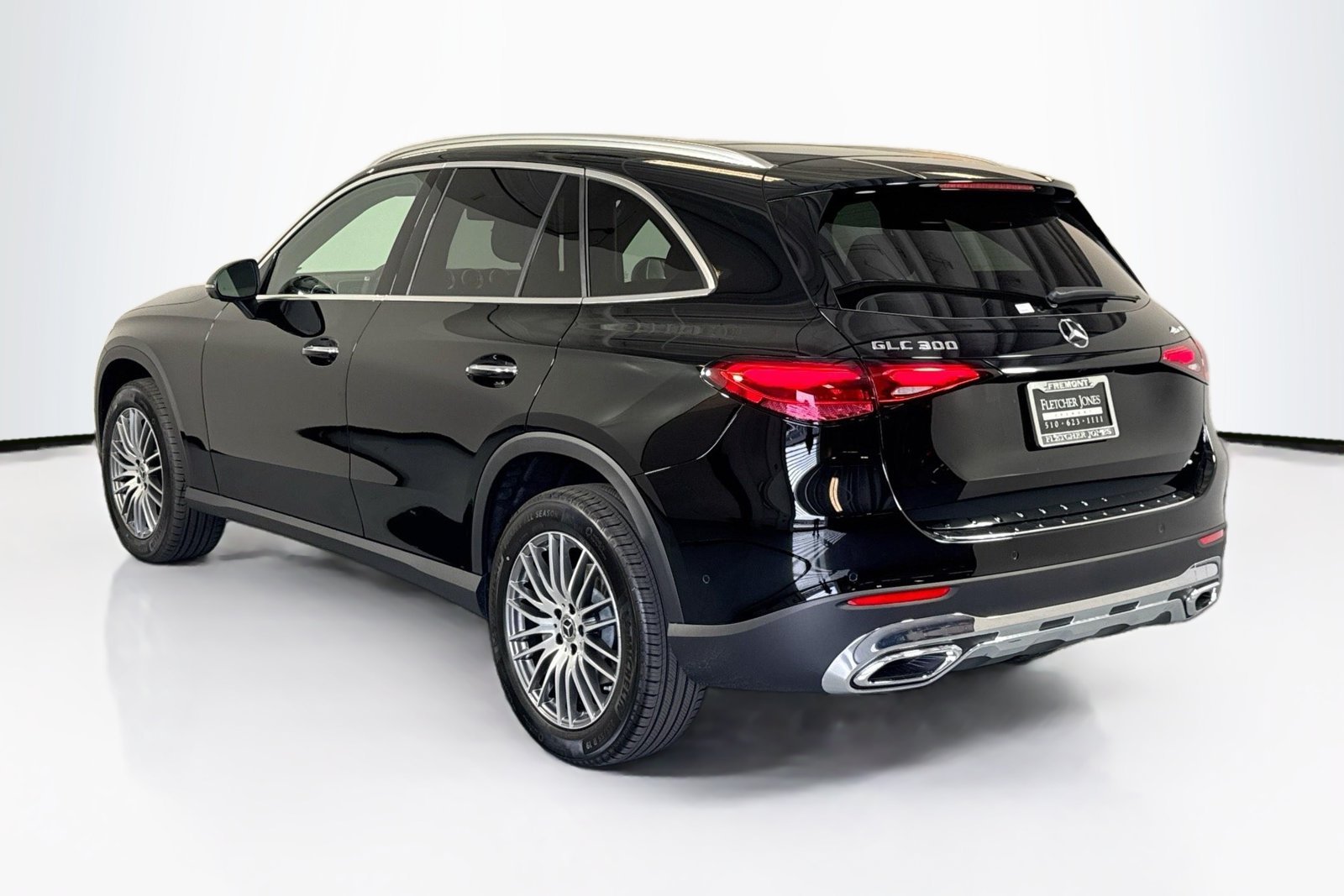 New 2026 Black Mercedes-Benz GLC 300 image 7