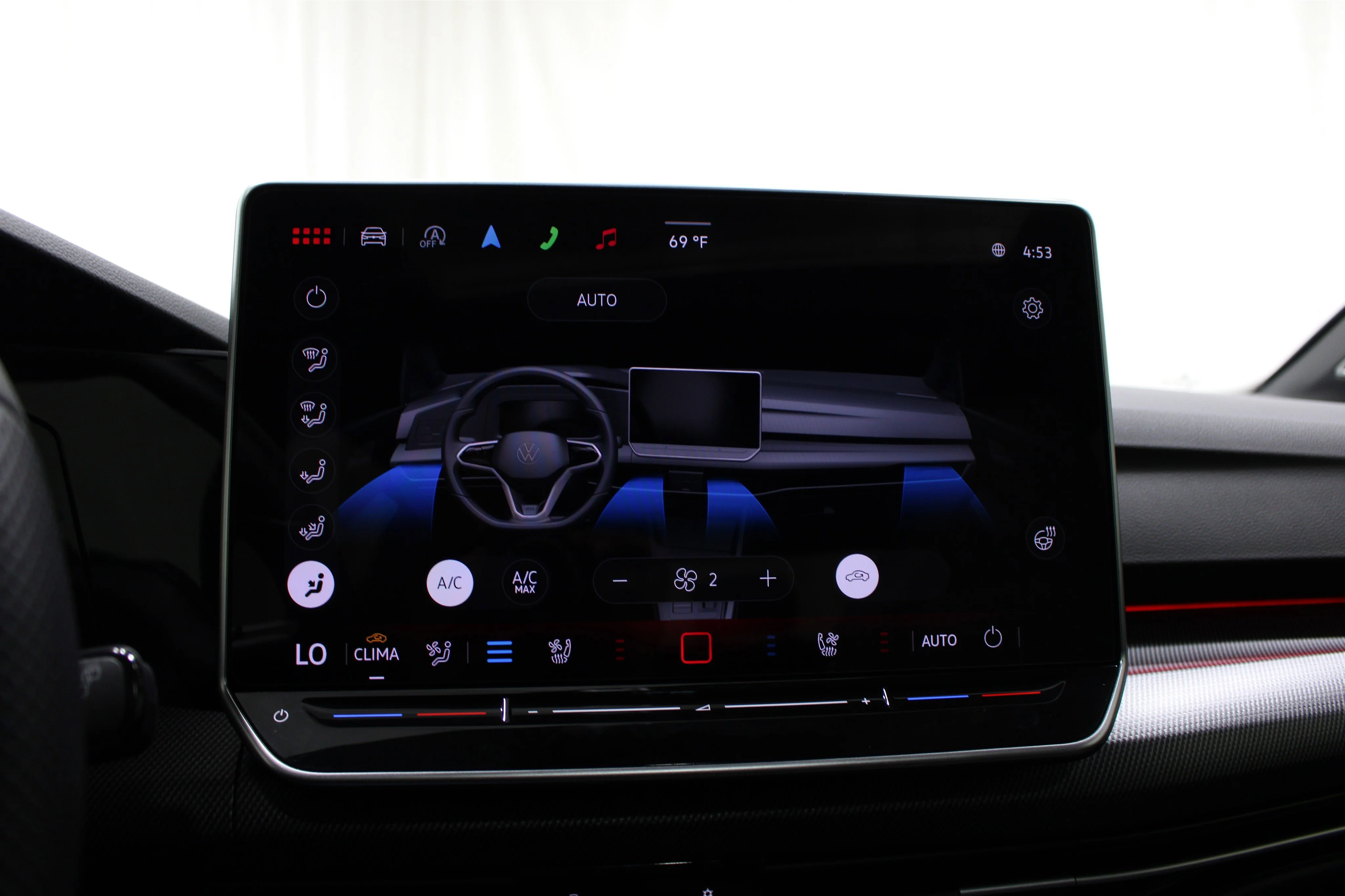 2025 Volkswagen Golf GTI SE - Photo 18