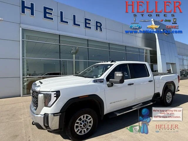 2024 GMC Sierra Pro 4WD Crew Cab Standard Box's photo