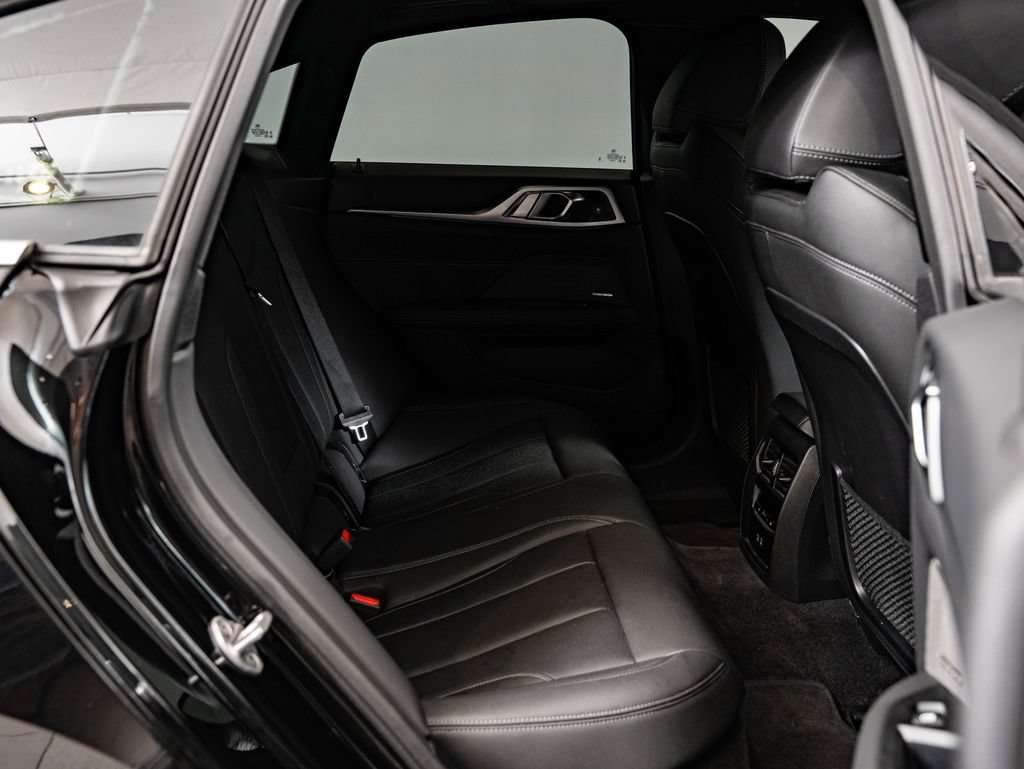 Used 2023 Jet Black BMW eDrive35 image 45