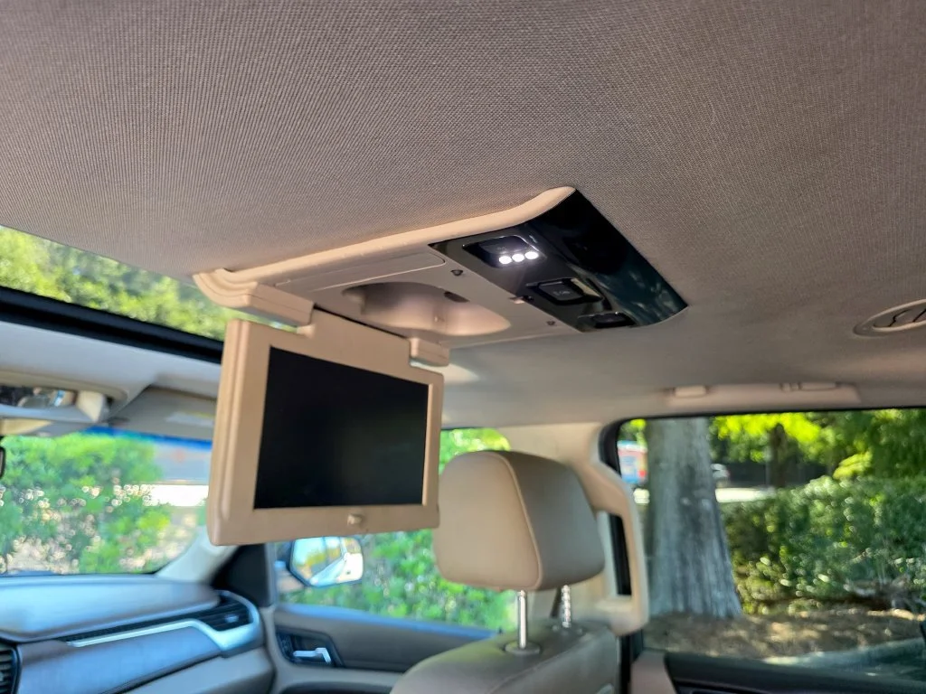 Used 2015 TUNGSTEN METALLIC Chevrolet LT image 26
