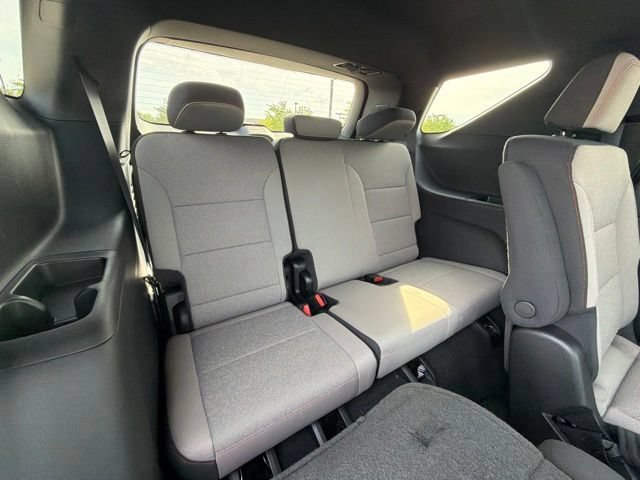 New 2027 Radiant Red Tintcoat Chevrolet LT image 31