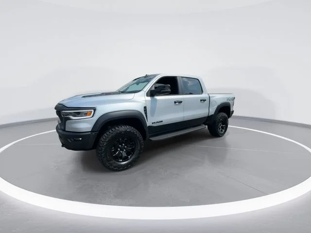 New 2026 Silver Zynith Exterior Paint RAM RHO image 4