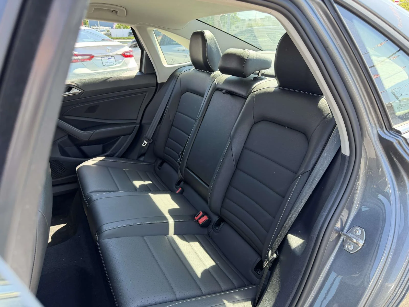 2024 Volkswagen Jetta SE - Photo 17