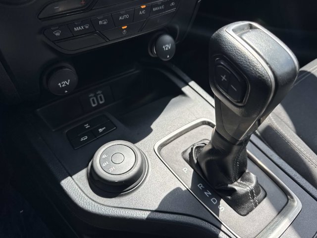 Used 2023 Gray Ford XLT image 53