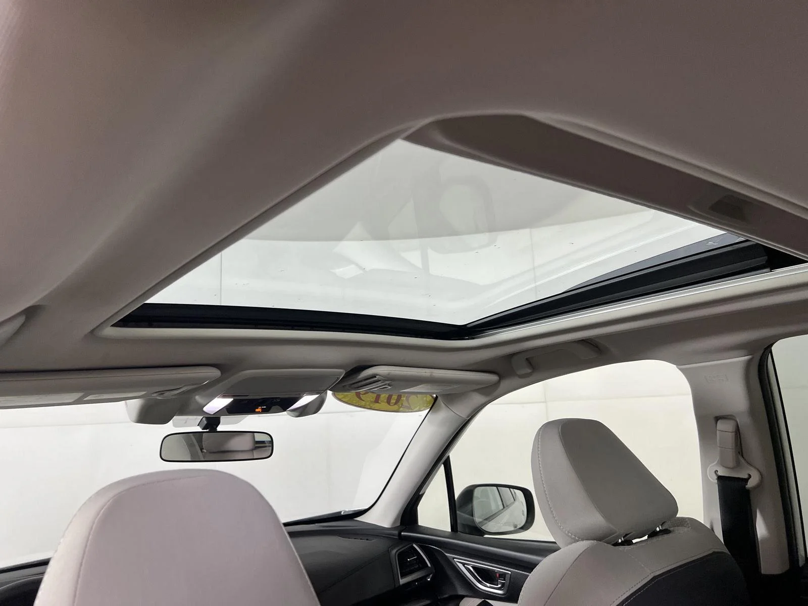 Used 2019 Crystal White Pearl Subaru Premium image 3
