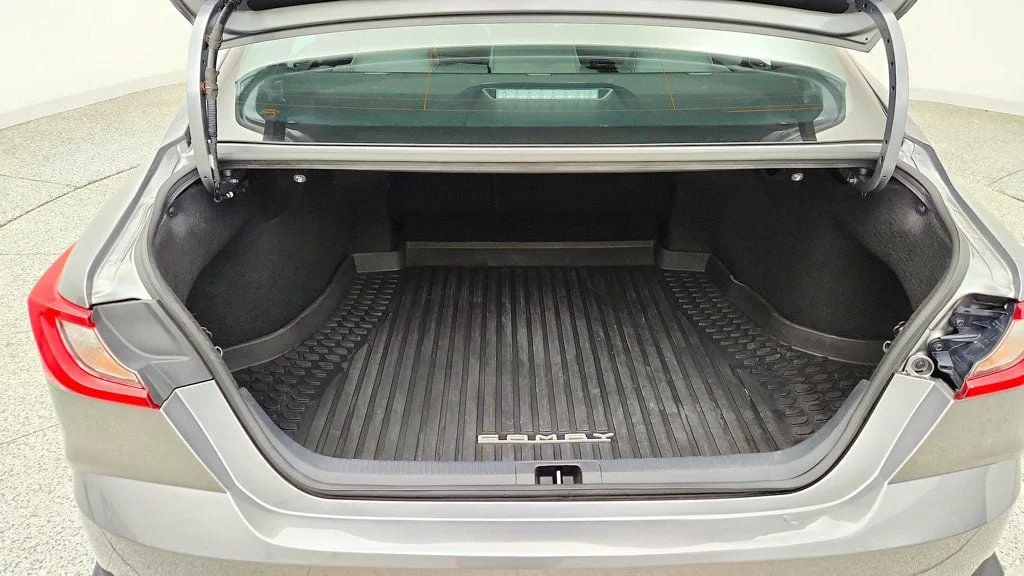 Used 2025 Heavy Metal Toyota SE w/ Power Moonroof, Cold Weather Pkg & Convenience Pkg image 21