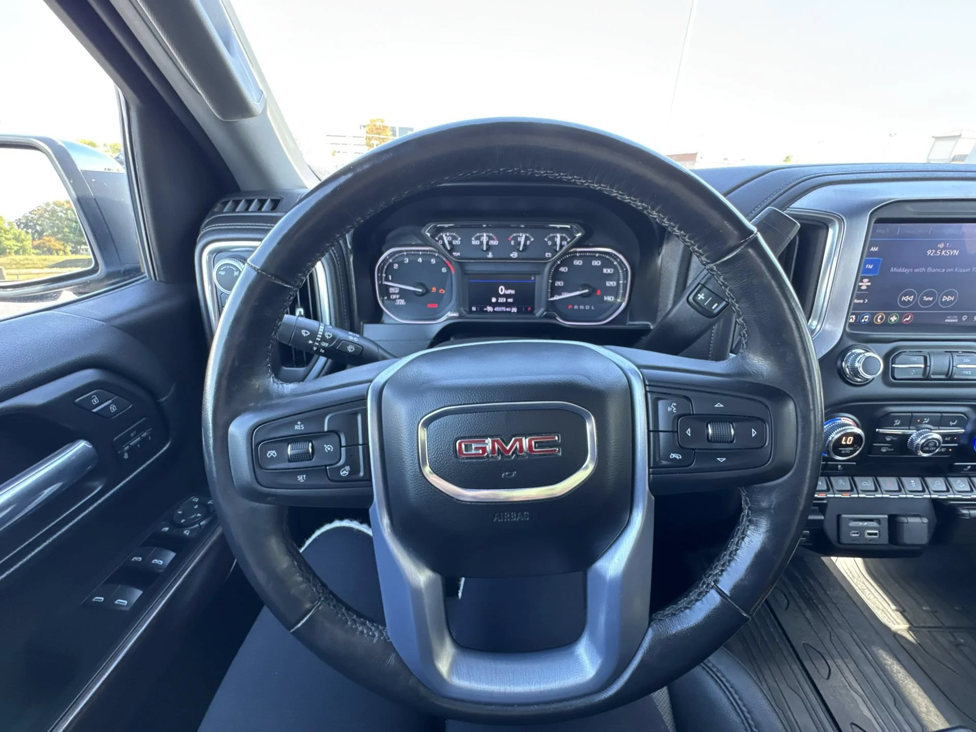 2019 GMC Sierra 1500 SLT - Photo 14