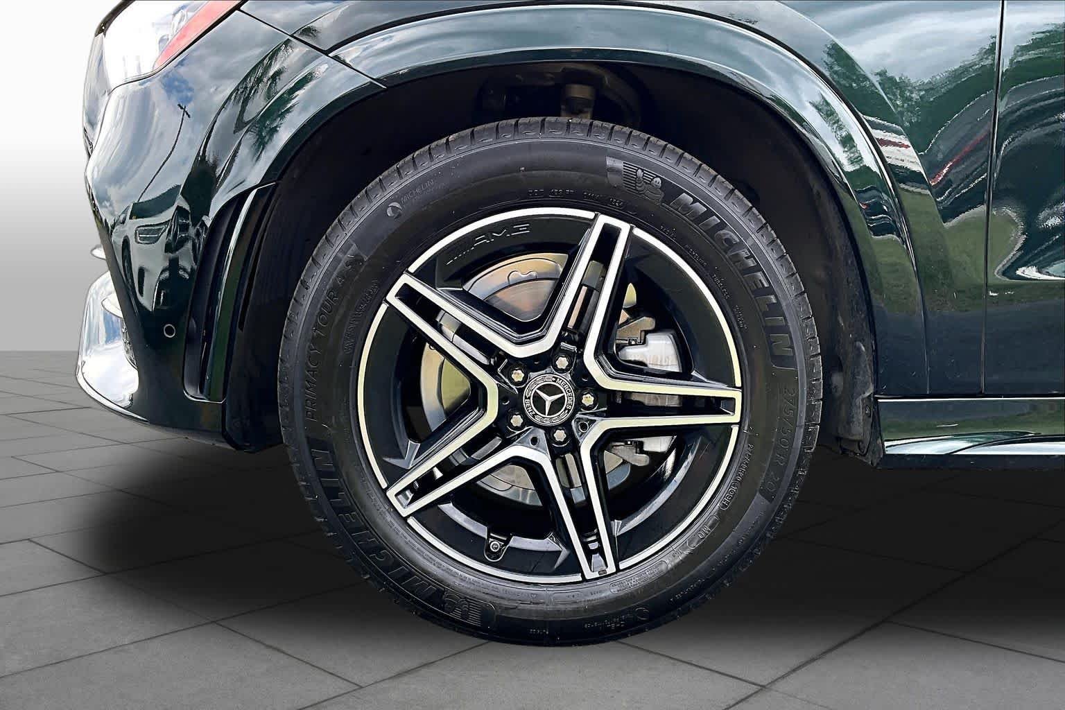 Certified Used 2022 Emerald Green Metallic Mercedes-Benz GLE 350 image 11