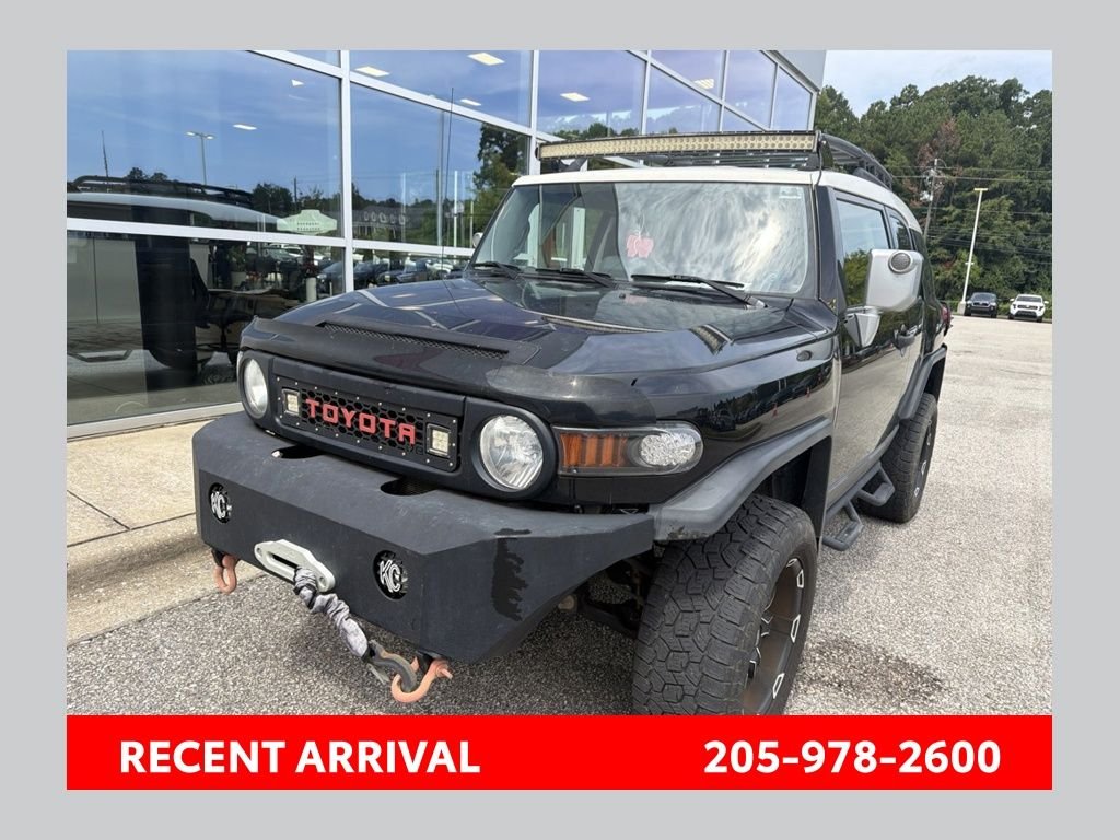 Used 2014 Black Toyota Base image 1