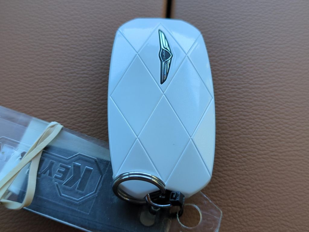 New 2026 White Genesis 3.5T ADVANCED image 29