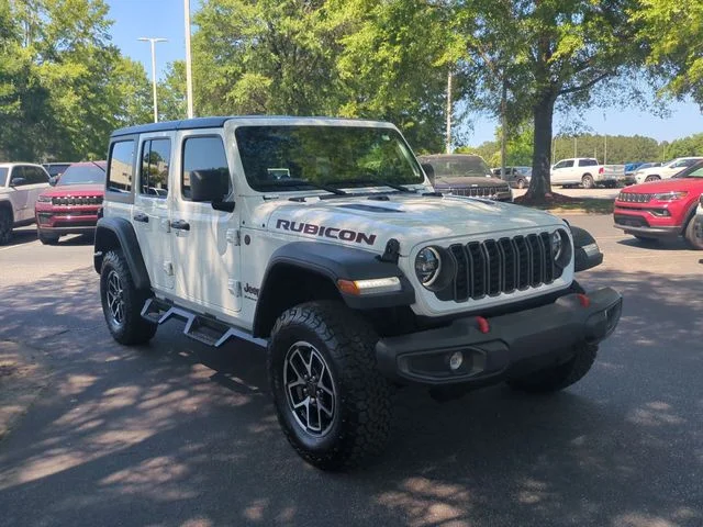 Used 2024 White Jeep Rubicon image 7