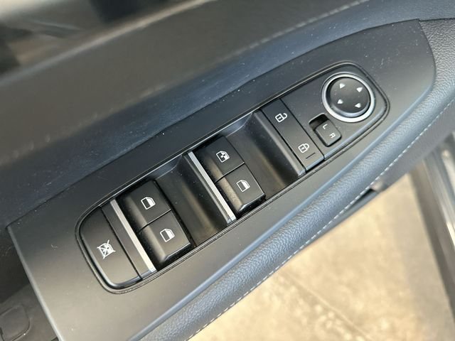 Used 2024 Gray Kia GT-Line image 17