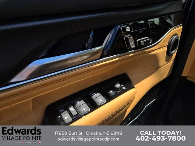 New 2026 High Gloss Black Exterior Paint Jeep Grand Wagoneer image 11